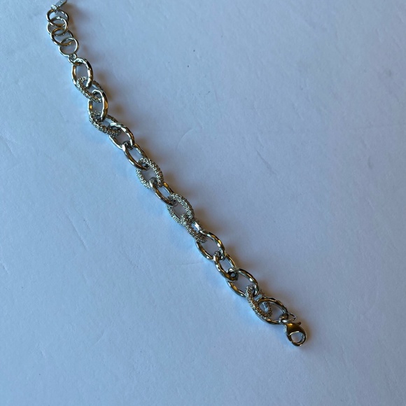 Stella & Dot silver chain bracelet - Picture 3 of 3